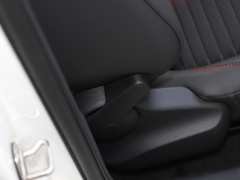 2020款 1.5L 自动舒适版