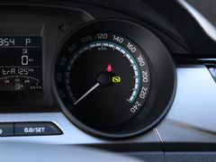 2020款 1.5L 自动标准版