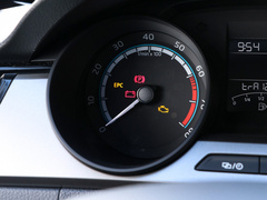 2020款 1.5L 自动标准版
