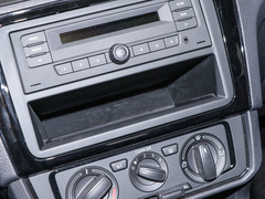 2020款 1.5L 手动标准版