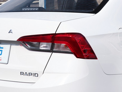 2020款 1.5L 手动舒适版