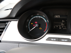 2020款 1.5L 手动舒适版