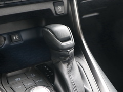 2020款 2.0L CVT四驱科技版