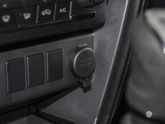 2020款 2.4T N2S手动两驱精英版国VI 4K22D4T