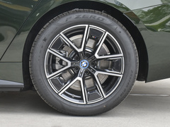 2022款  eDrive40
