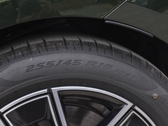 2022款  eDrive40