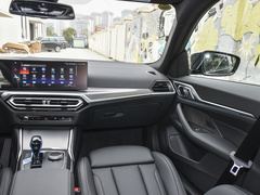 2022款  eDrive40
