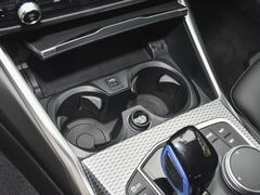 2022款  eDrive40