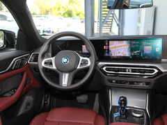 2022款  eDrive40