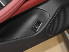 2022款  eDrive40