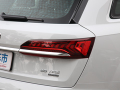 2020款 55 TFSI quattro 黑武士专享版