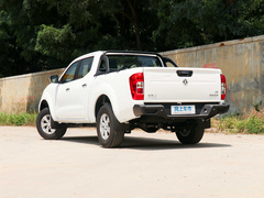 2020款 2.3T 自动两驱柴油豪华型国VI长货箱M9T