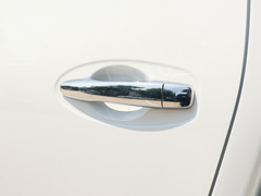2020款 2.3T 自动两驱柴油豪华型国VI长货箱M9T