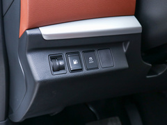 2020款 2.3T 自动两驱柴油豪华型国VI长货箱M9T