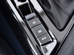 2020款 1.5T CVT智耀旗舰型