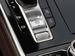 2020款 3.0T 智联旗领四座版