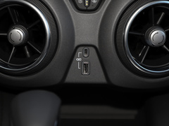 2020款 Redline 650T 7座霆版