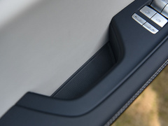 2020款 EV 超长续航版尊贵型
免税
