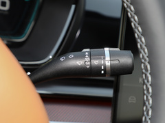 2020款 EV 超长续航版尊贵型
免税

