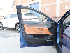 2020款 EV 超长续航版尊贵型
免税
