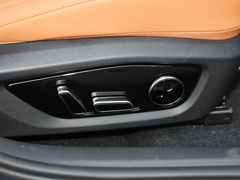 2020款 EV 超长续航版尊贵型
免税
