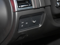 2020款 2.0T 赛旗版