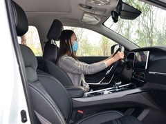 2020款 1.5TGDI 自动超越型