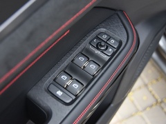 2020款 2.0TD 四驱劲Halo