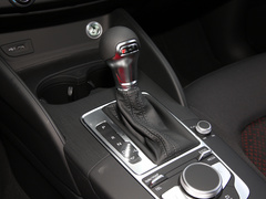 2020款 改款 Sportback 35 TFSI 进取型 国VI