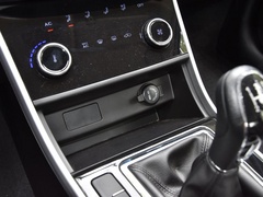 2020款 1.5T 手动运动版