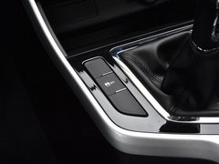 2020款 1.5T 手动运动版