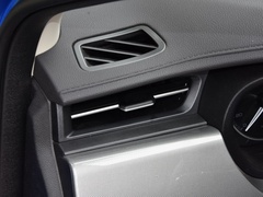 2020款 1.5T 手动运动版