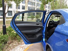 2020款 1.5T 手动运动版