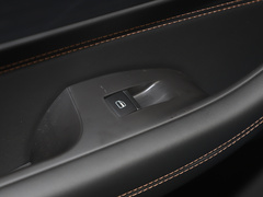 2020款 1.5L CVT尊贵版