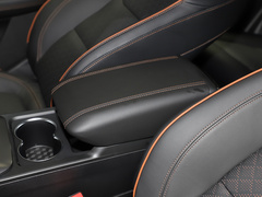 2020款 1.5L CVT尊贵版