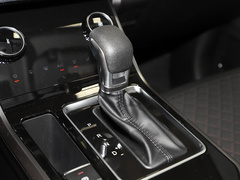 2020款 1.5L CVT尊贵版