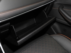 2020款 1.5L CVT尊贵版
