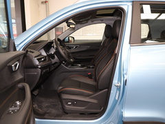 2020款 1.5L CVT尊贵版