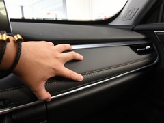 2020款 1.5L CVT尊贵版
