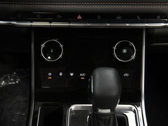 2020款 1.5L CVT尊贵版