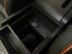2020款 1.5L CVT尊贵版