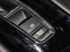 2020款 220 TURBO CVT豪华版
