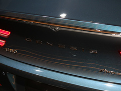 2021款 2.5T 后驱旗舰版