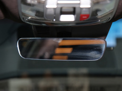 2021款 2.5T 后驱旗舰版