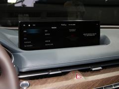 2021款 2.5T 后驱旗舰版