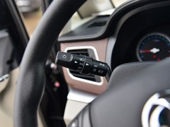 2020款 M5L 1.6L 7座豪华型