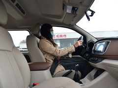2020款 M5L 1.6L 7座豪华型