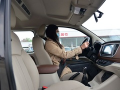 2020款 M5L 1.6L 7座豪华型