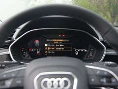 2020款 轿跑 45 TFSI quattro 豪华型