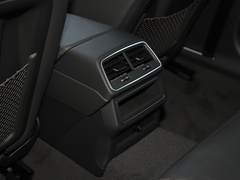 2020款 allroad quattro 探索家 55 TFSI 尊享越野型